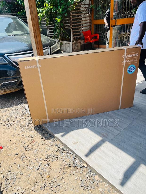 Purchase Samsung 65 65ur8000 Uhd Smart Tv Slim Design · Photo 2