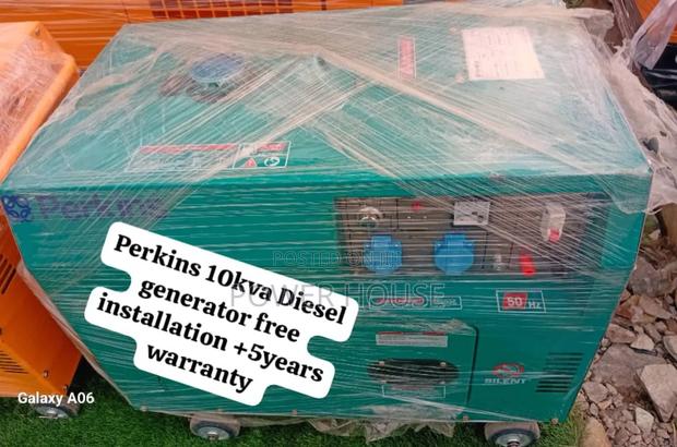 Electric Exhibition Perkins Diesel Generator 10kva Silent · Photo 1