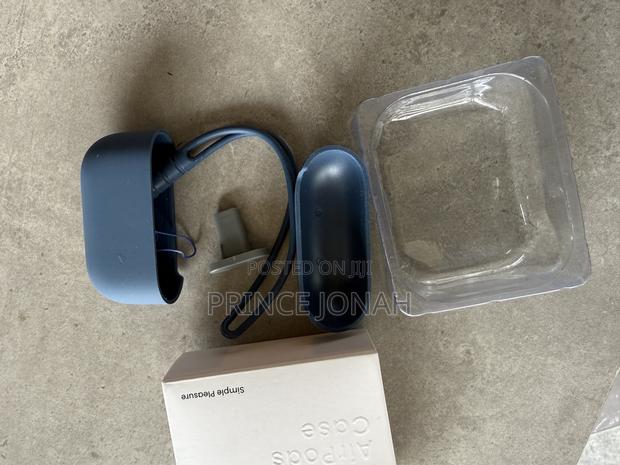 Ornarto Airpods Pro 2 Case Silicone Navy Blue · Photo 3