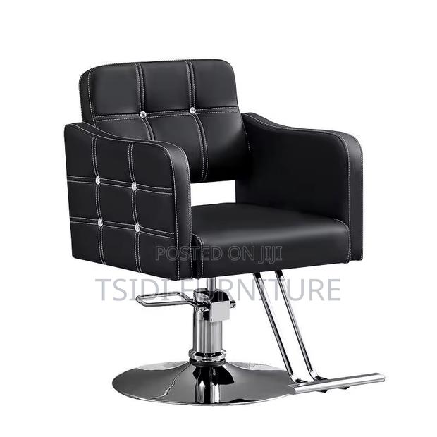 Quality Barbering Chair A01 · Photo 1