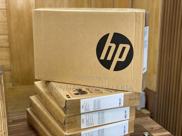 New Laptop HP 15 16GB Intel Core I3 SSD 512GB · Photo 1