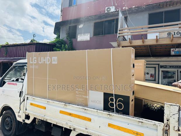 Grab Your Favorite Lg 86ut8000. 2024/ 2025 Model · Photo 2