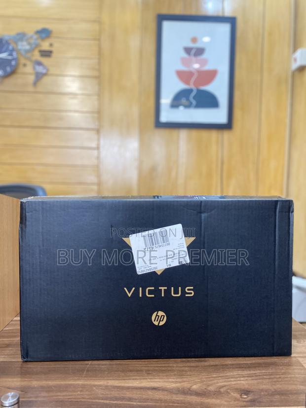 New Laptop HP Victus 15 8GB Intel Core I5 SSD 512GB · Photo 3