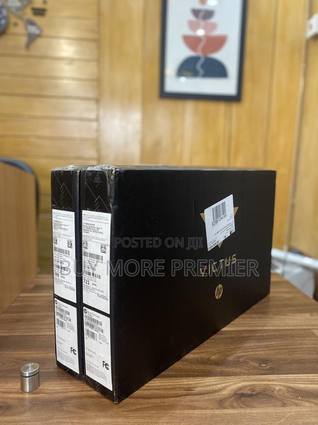 New Laptop HP Victus 15 8GB Intel Core I5 SSD 512GB · Photo 5
