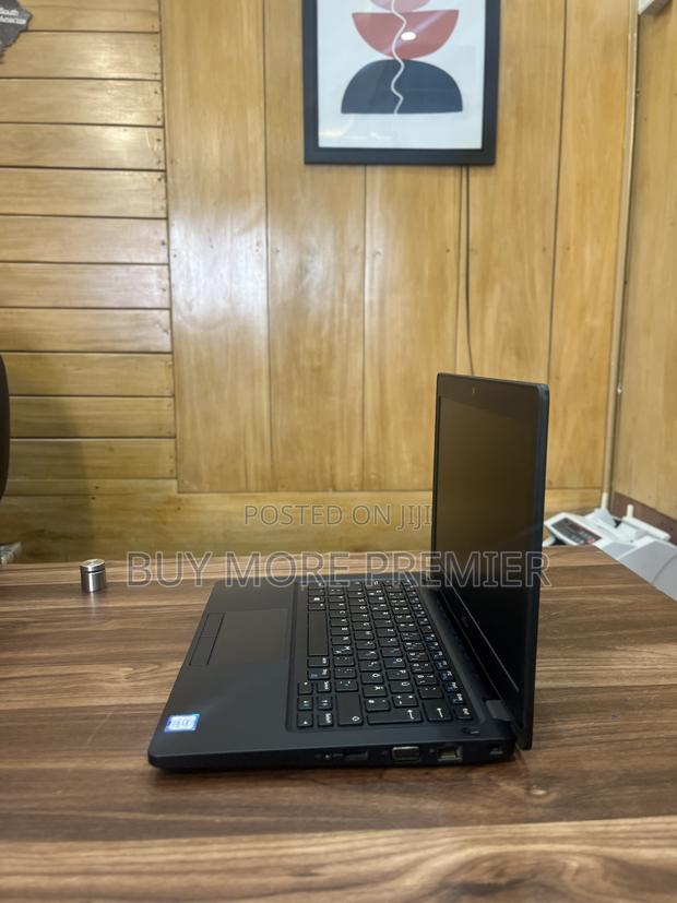 Laptop Dell Latitude 5280 8GB Intel Core I5 SSD 256GB · Photo 2