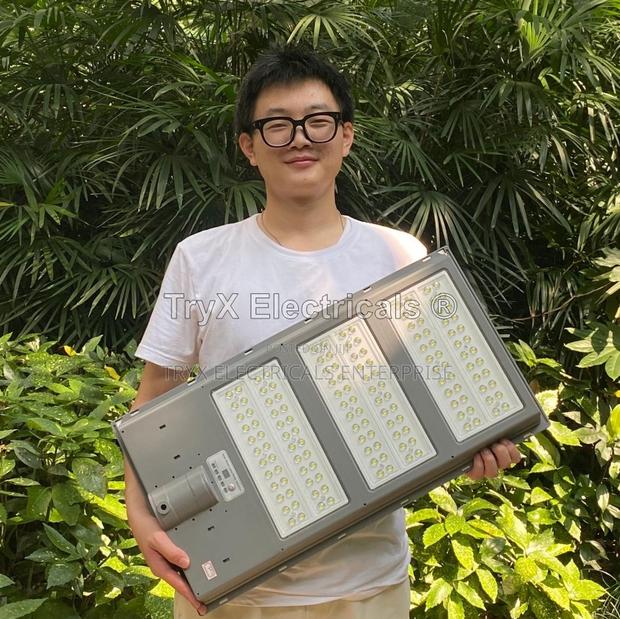800w (Lens) Solar Led Light - Tj · Photo 2