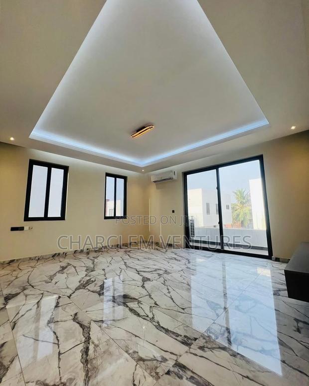 4bdrm Townhouse/Terrace in Charclem Ventures, Ashaley Botwe for sale · Photo 6