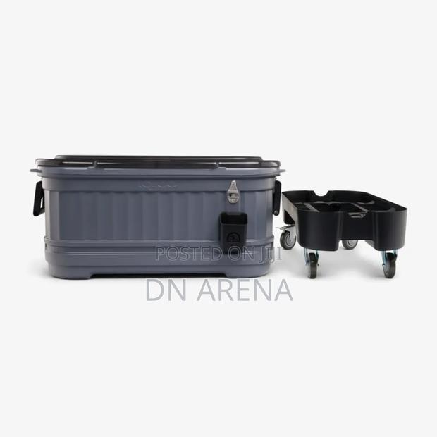 Igloo 198 Can Party Bar Ice Chest Cooler 125 Quart · Photo 5