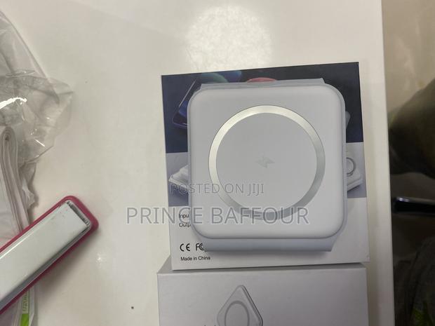 Magnetic Wireless Charging/ 3 in 1 Type C / iPhone · Photo 5