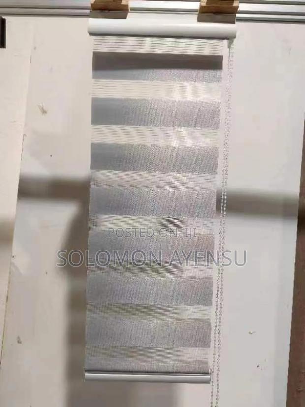 Quality Window Blinds Available in Different Sizes and Colours · Photo 3