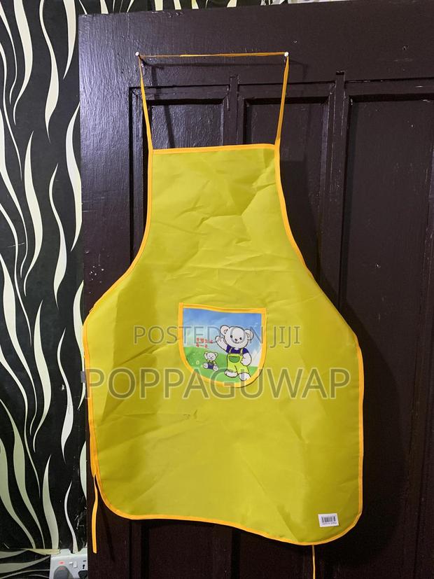 Aprons All Colors · Photo 1