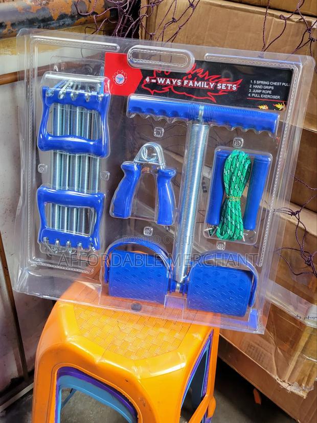 4-Way Training Set Chest Expander, Jump Rope, Hand Grips · Photo 1