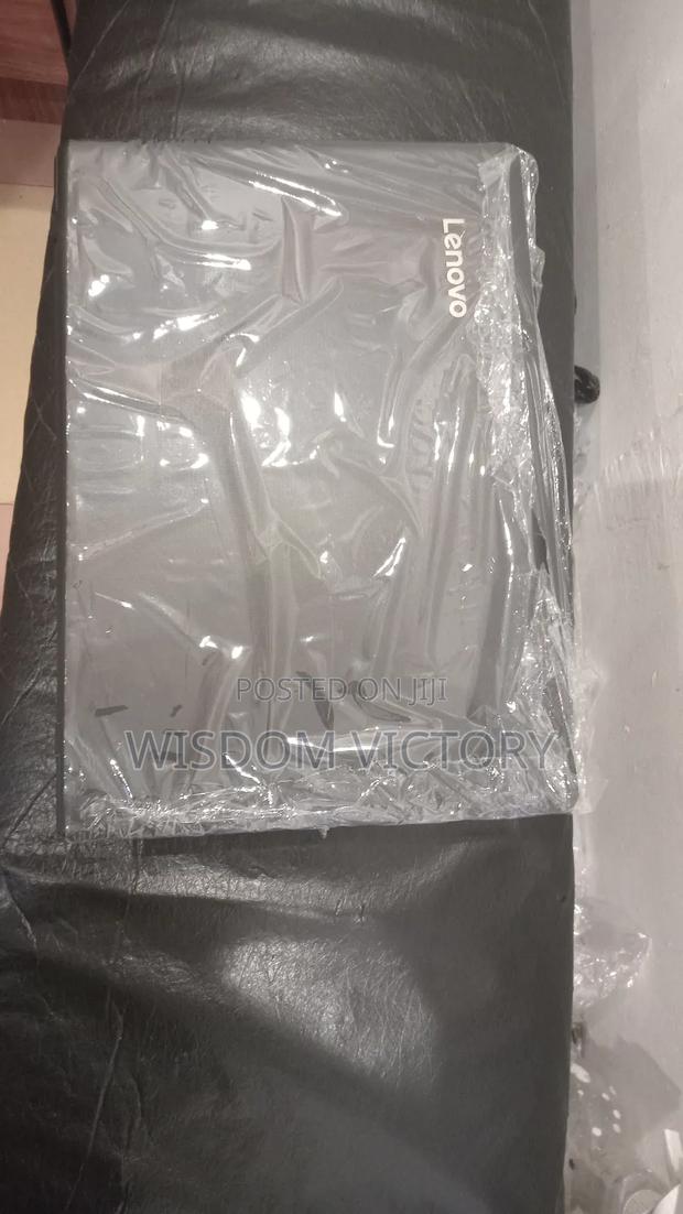 New Laptop Lenovo 100e 4GB Intel HDD 320GB · Photo 2