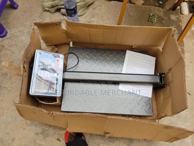 Powerful Platform Scale/500kg Weighing Capacity · Photo 1