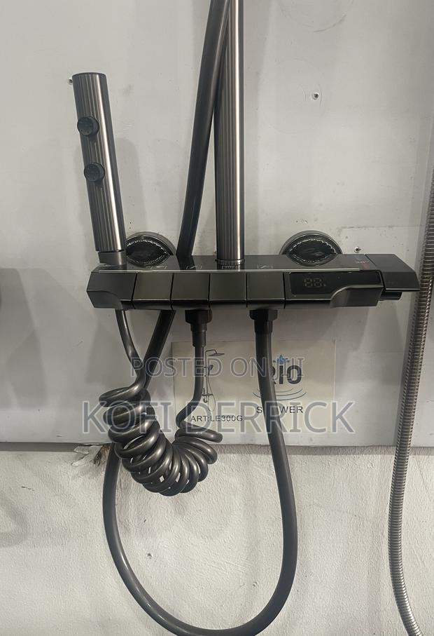Piano Shower - 4in1 Shower Mixer ( Digital Display) · Photo 2
