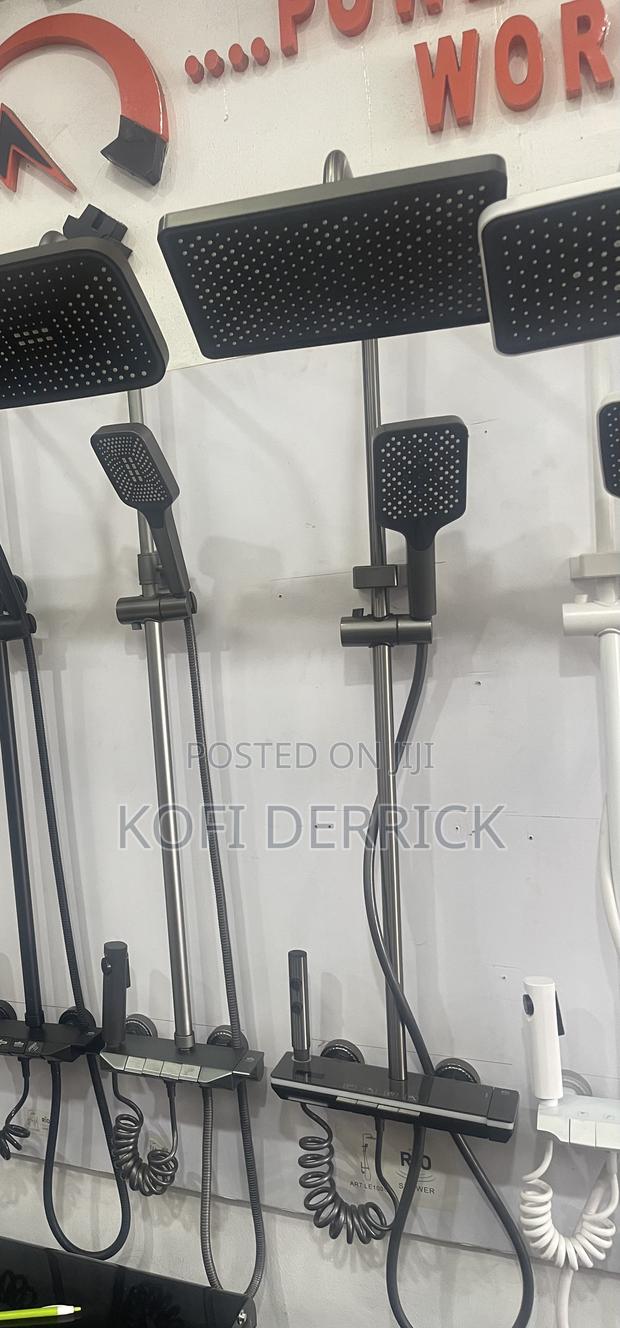 Digital Display Piano Shower Mixer · Photo 5