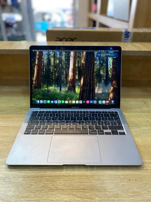 Laptop Apple MacBook Air 2020 M1 8GB Apple M1 SSD 256GB · Photo 1
