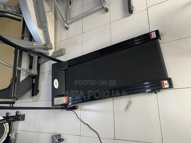 Treadmill Machine 110kg · Photo 4