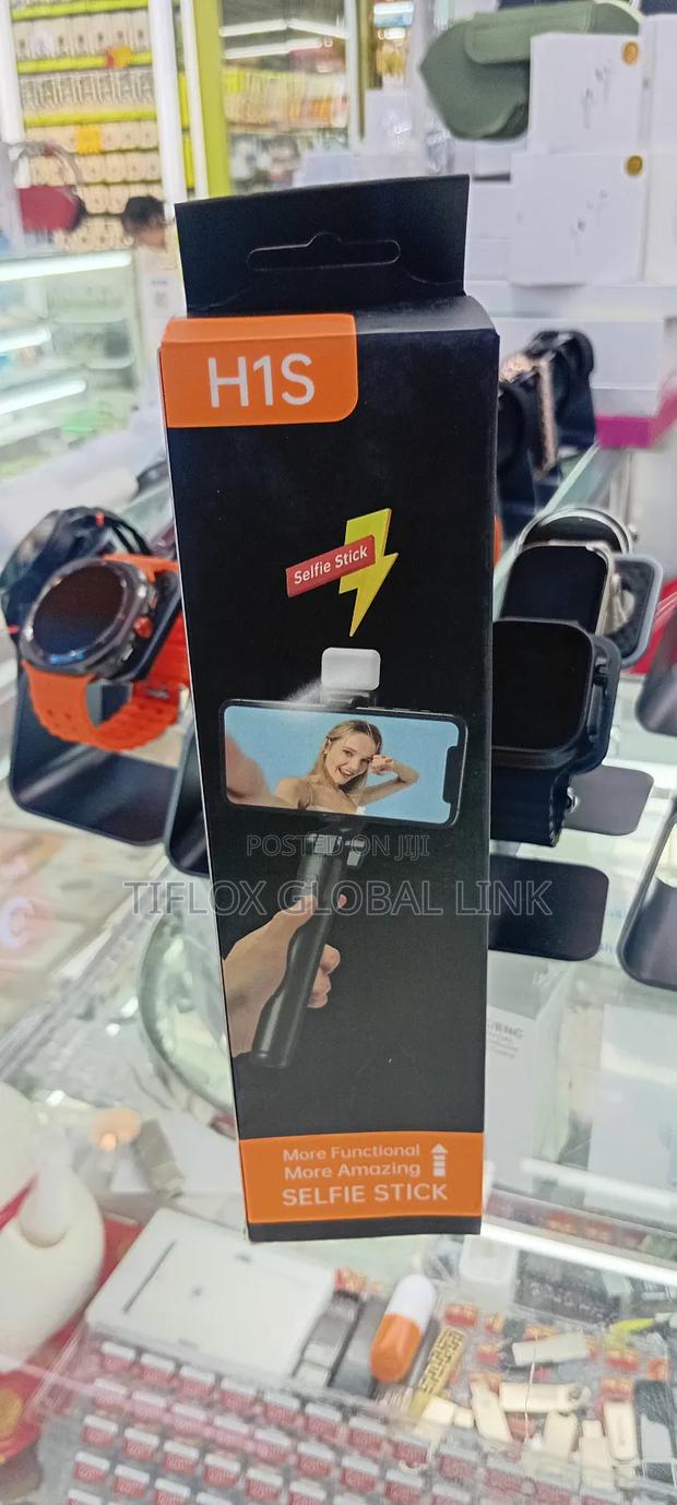 Selfy Stick With Light 1m(Uk) · Photo 5