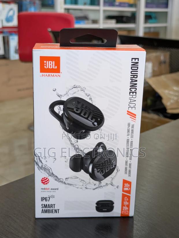 JBL Endurance Race True Wireless Active Earbuds · Photo 1
