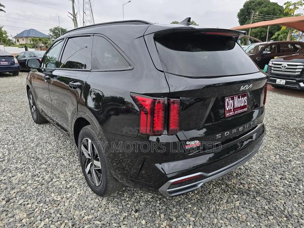 Kia Sorento S 2022 Black · Photo 7