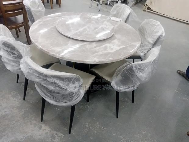Quality Royal Six Seater Dining Table · Photo 4