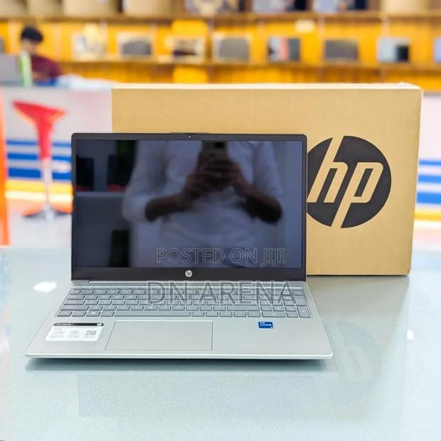 New Laptop HP 8GB Intel Core I5 SSD 512GB · Photo 1