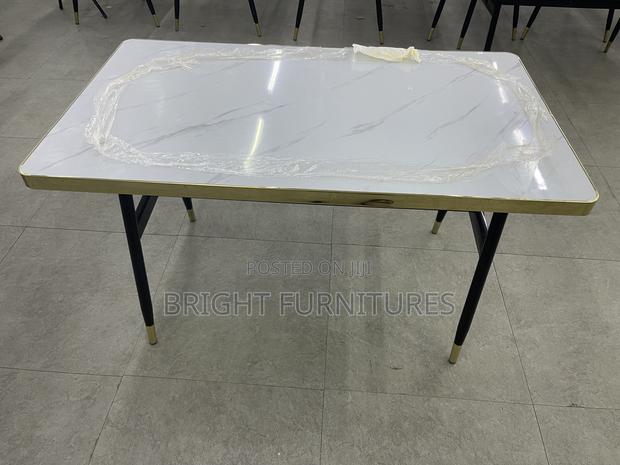 Dining Table/Rectangular Restaurant Table · Photo 5