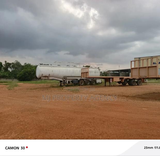 3 Acres Roadside Land With 1800 SQM Warehouse · Photo 8