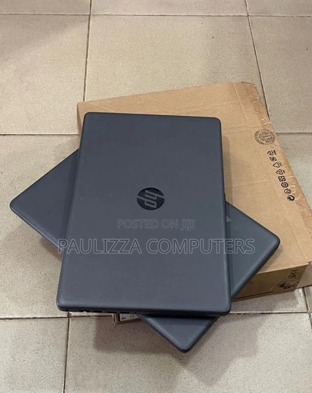 Laptop HP Pavilion 15 8GB Intel Core i5 SSD 256GB · Photo 2