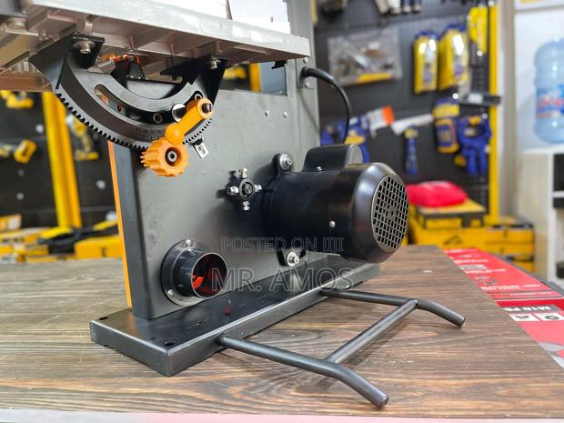 350 Watts Band Saw With Adjustable Table - Bas3502 · Photo 3