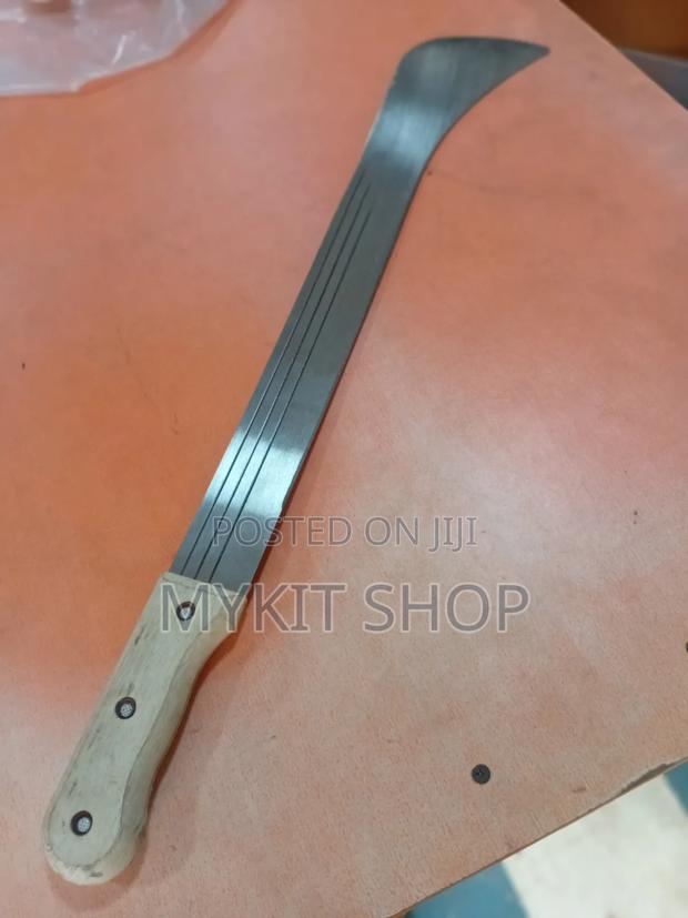 Farm Cutlass · Photo 1
