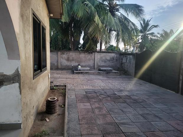 Furnished 5bdrm House in Arkomensplus, Tema Metropolitan for sale · Photo 6