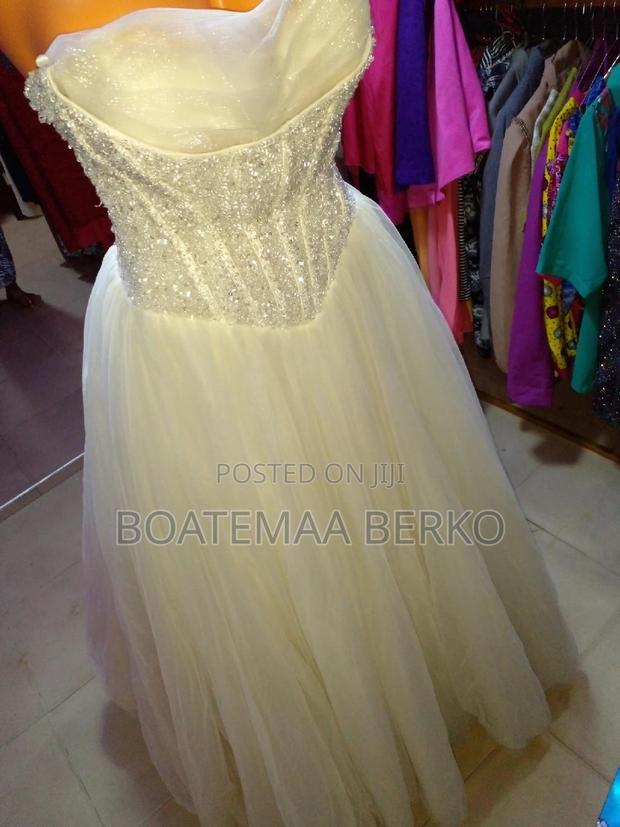 Bridal Womens Gown · Photo 1