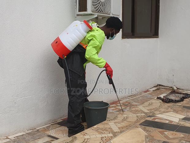 Fumigants in Kumasi · Photo 3
