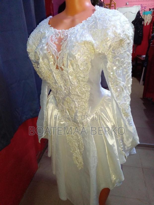 Bridal White Dress · Photo 4