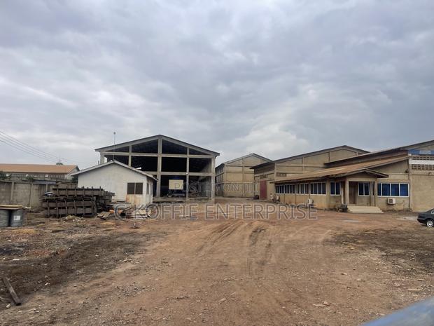 3accers Land + 10,000 SQM for Sale at Tema Industrial Area · Photo 5