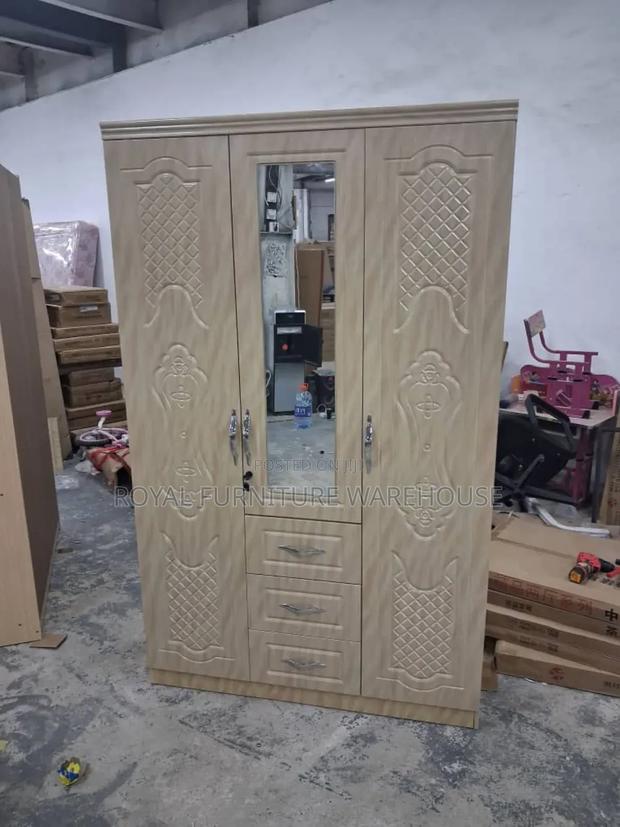 Imported 3doors Wooden Wardrobe · Photo 1