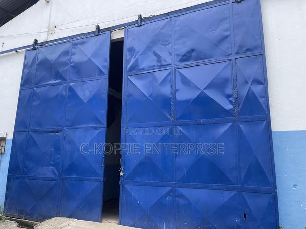 1000 SQM Warehouse at North Kaneshie Industrial Area · Photo 1