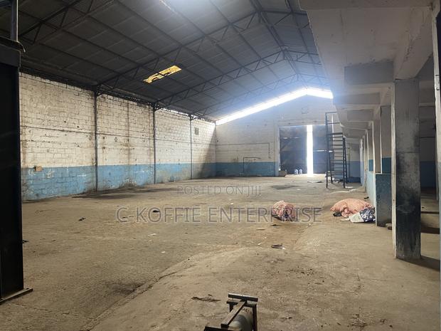 1000 SQM Warehouse at North Kaneshie Industrial Area · Photo 6