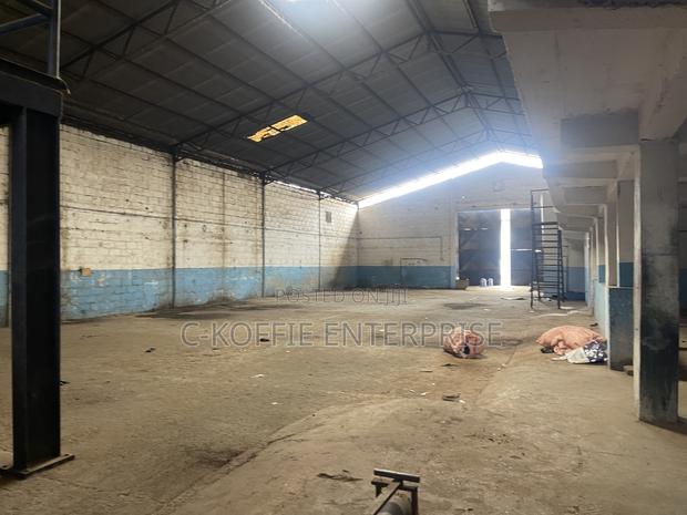 1000 SQM Warehouse at North Kaneshie Industrial Area · Photo 3