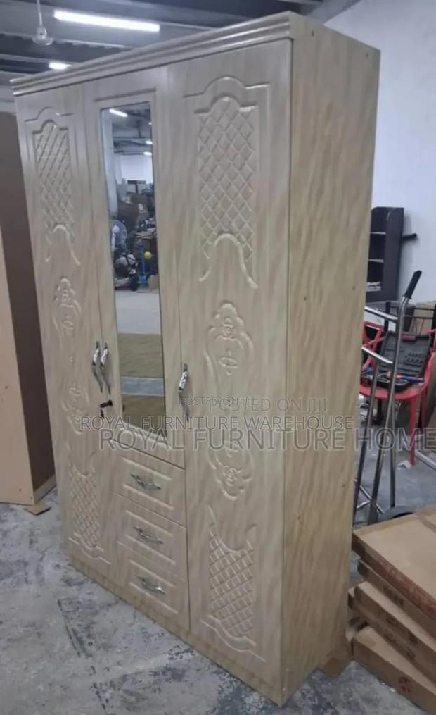 Imported 3doors Wooden Wardrobe · Photo 2