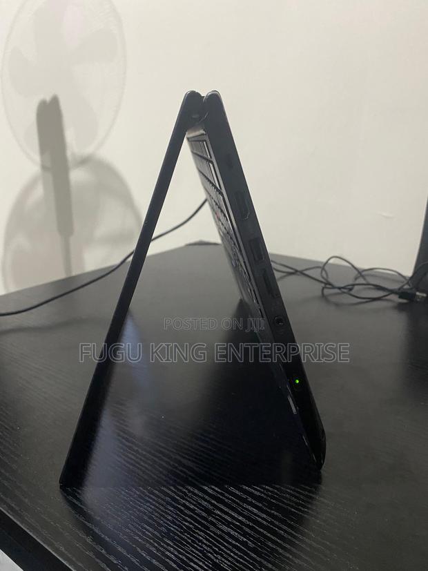 Laptop Lenovo ThinkPad Yoga 370 8GB Intel Core I5 SSD 512GB · Photo 2