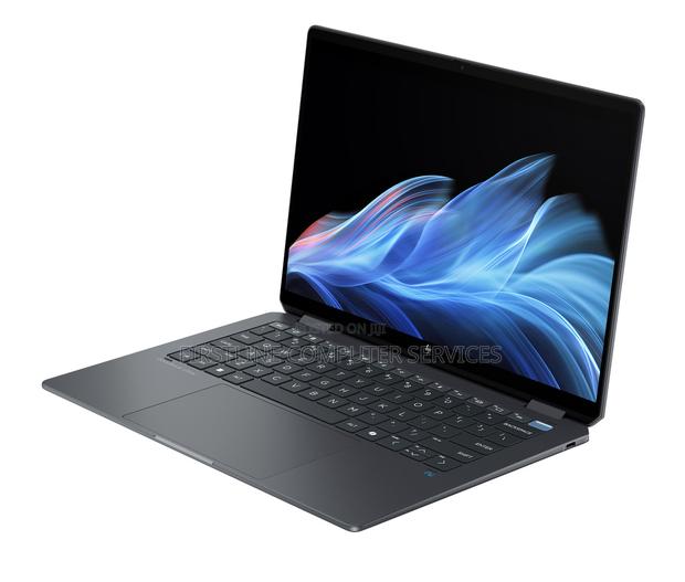 New Laptop HP 16GB Intel Core Ultra 7 SSD 1T · Photo 3