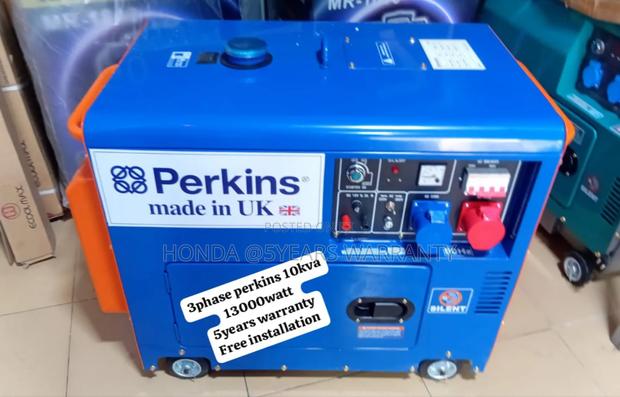 Generator Giants Perkins 10kva 13000watt 3phase Generator · Photo 1