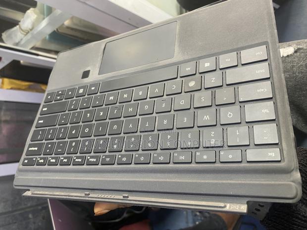 Microsoft (Surface Pro Keyboard Uk Used · Photo 3