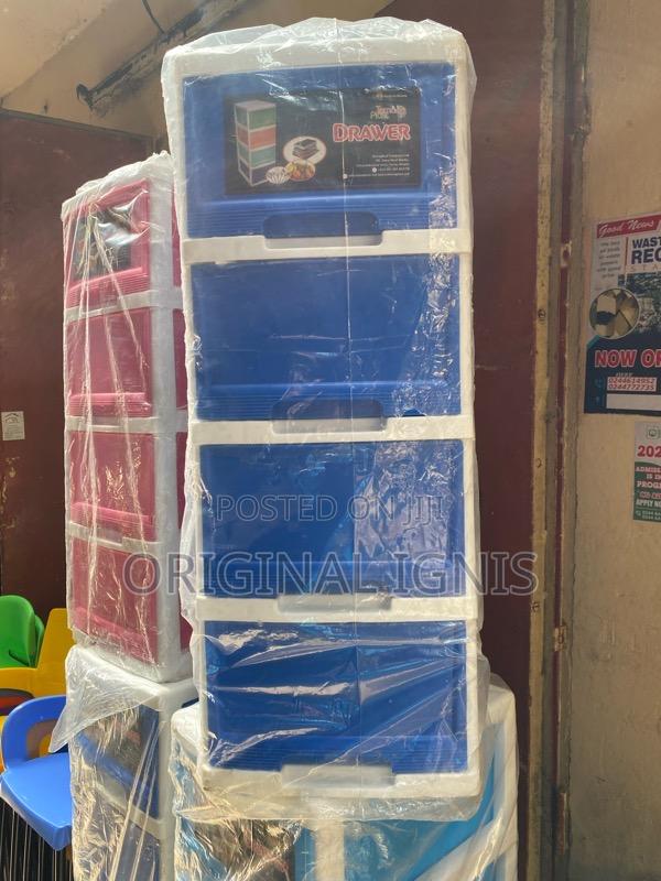 Kids Storage Cabinet · Photo 2