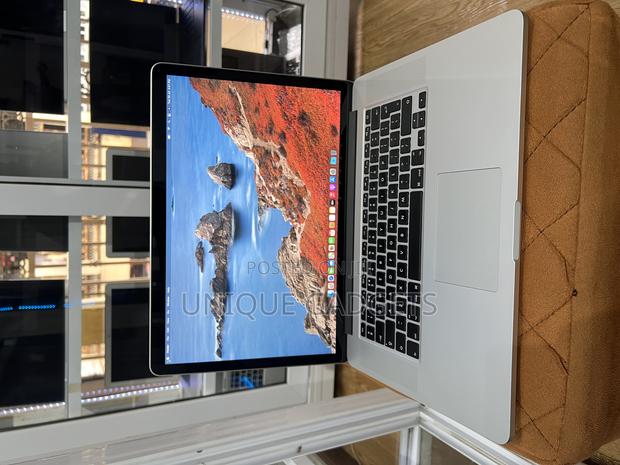 Laptop Apple MacBook Pro 2014 16GB Intel Core I7 SSD 512GB · Photo 2