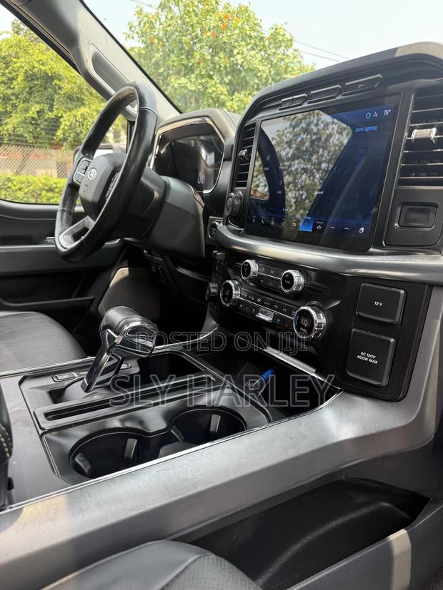 Ford F-150 LARIAT 2021 Red · Photo 6