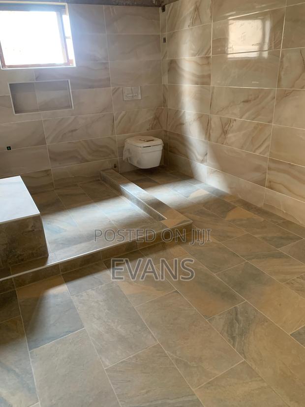 Modern Tilling Team · Photo 4